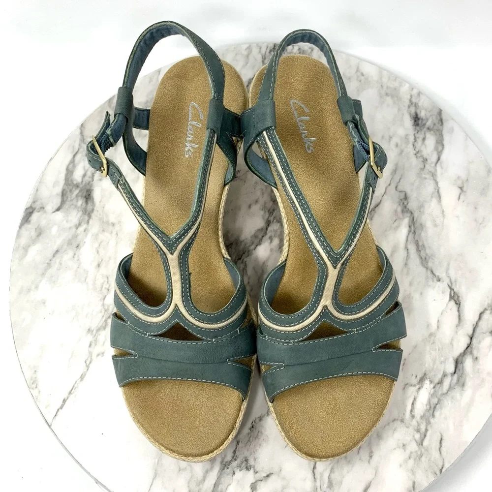Clarks Blue Leather T-Strap Platform Comfort Platforms 10 Nautical Resortwear